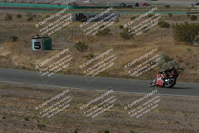 media/Apr-20-2025-AHRMA (Sun) [[393a79c373]]/Race/Group 11 early race/Turn 4b/